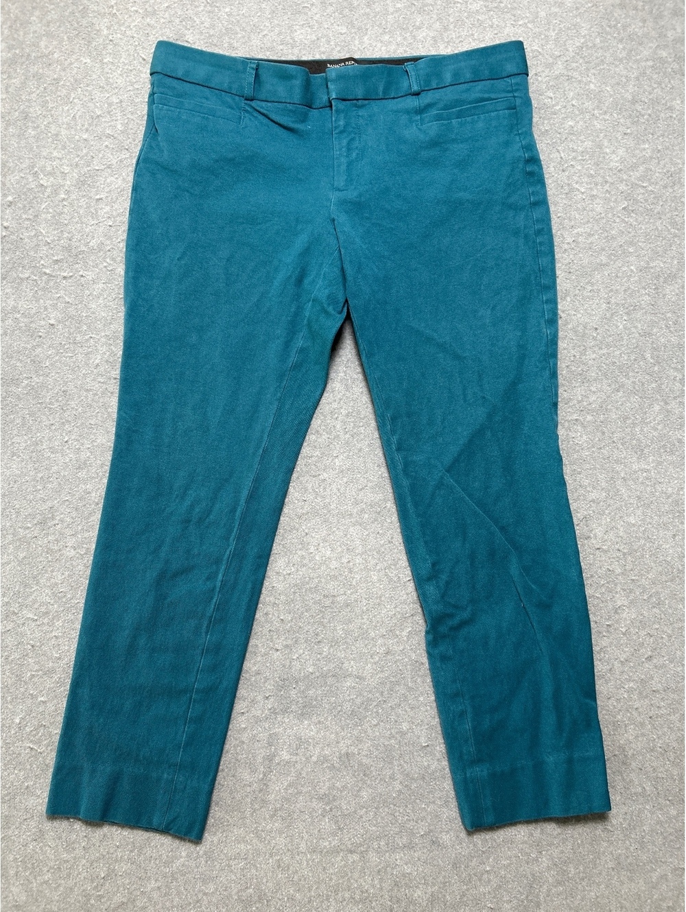 Banana Republic Sloan Petite Teal Cropped Pants Size 6